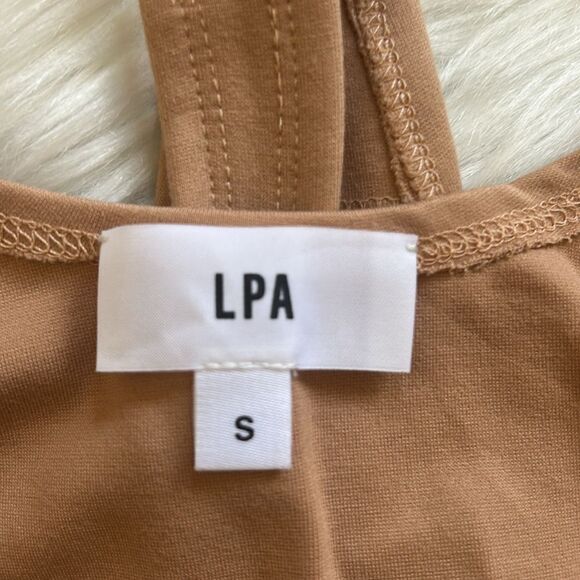 LPA Bodysuit Scoop neck Sleeveless Tan Size Small REVOLVE - Picture 7 of 9
